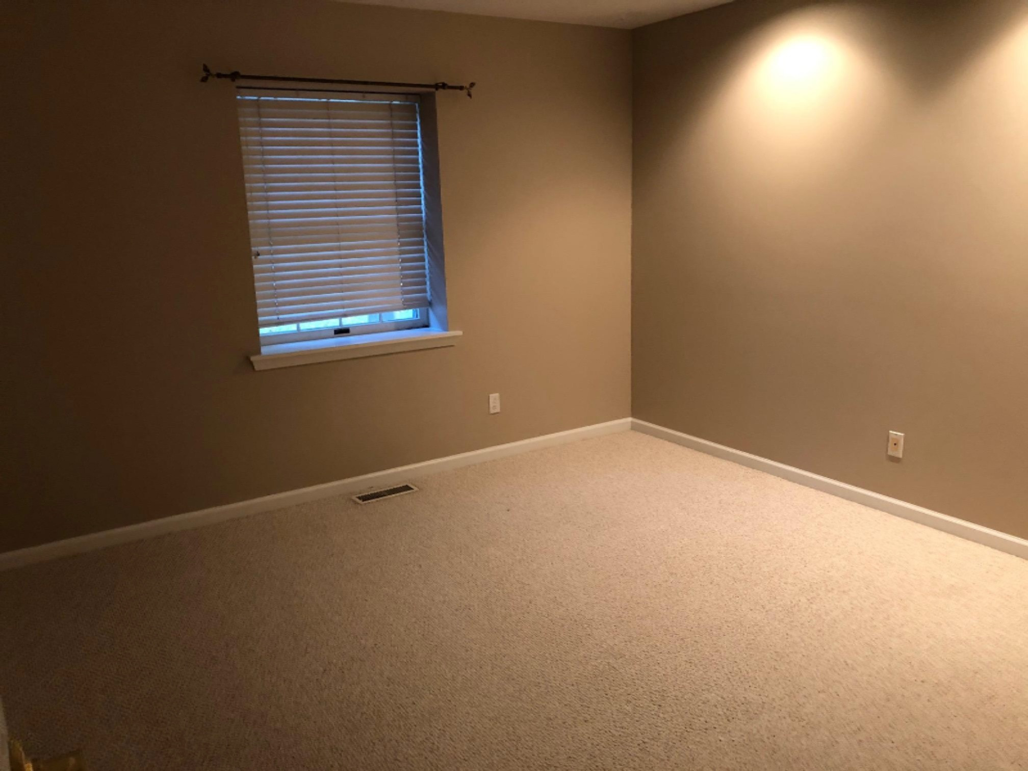 2984 Ridgeview Muskegon, MI 49445 - Photo 16 of 24 10