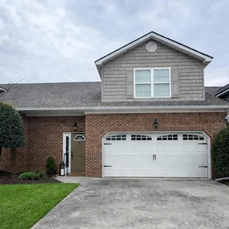 $2,495 | 6843 Village Lake Circle, Chattanooga, TN 37412