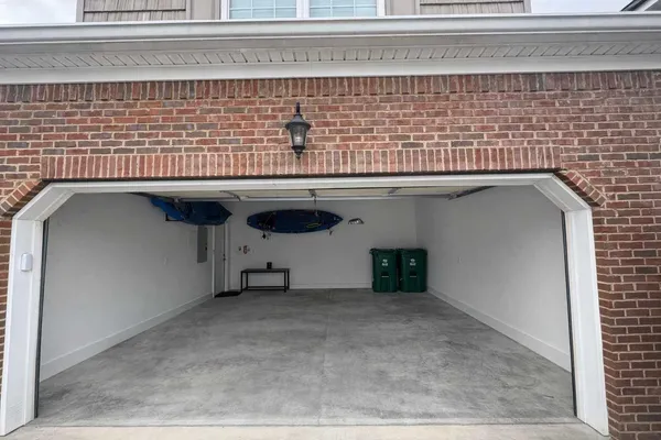 $2,495 | 6843 Village Lake Circle, Chattanooga, TN 37412