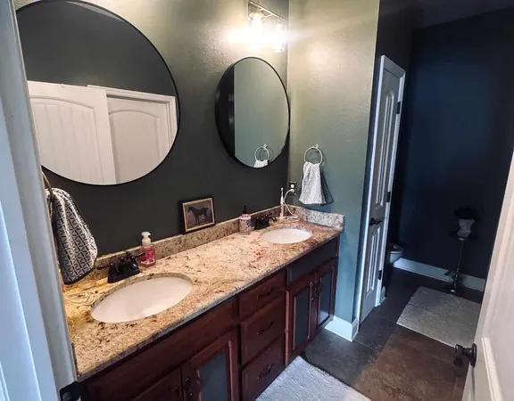 $2,495 | 6843 Village Lake Circle, Chattanooga, TN 37412