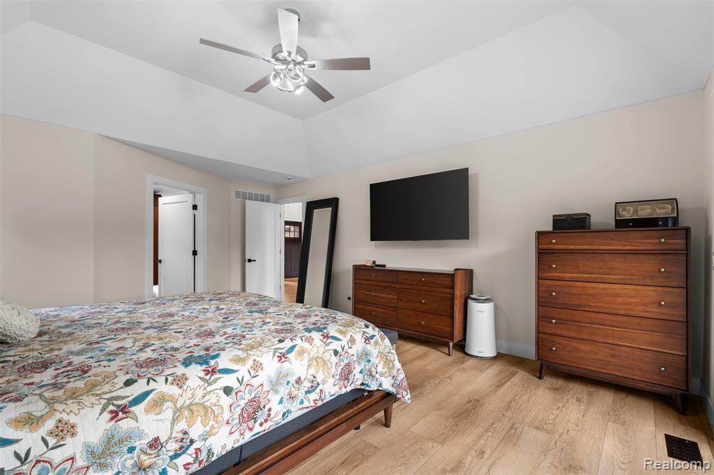55550 Lee Road New Hudson, MI 48165 - Photo 31 of 87 Gallery Image 31