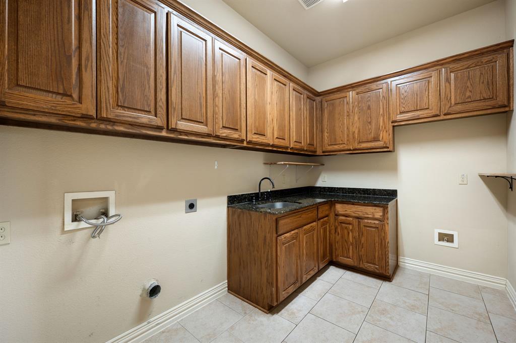 1929 Canyon Road Celina, TX 75009 - Photo 18 of 31