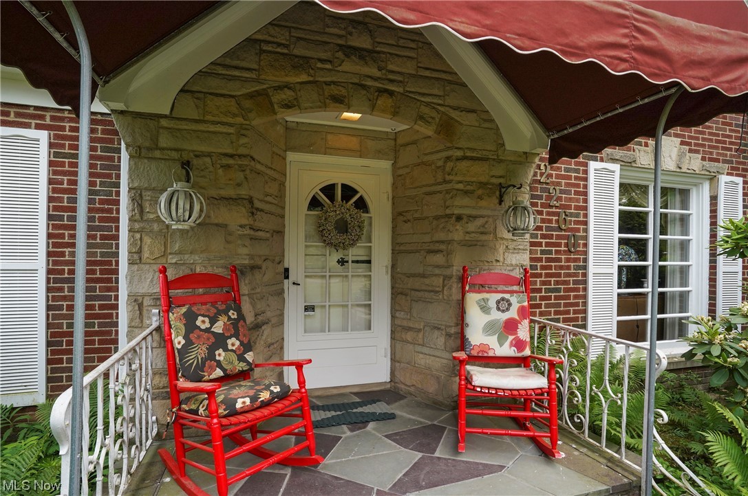2260 Ridgewood Road Akron, OH 44313 - Photo 2 of 35