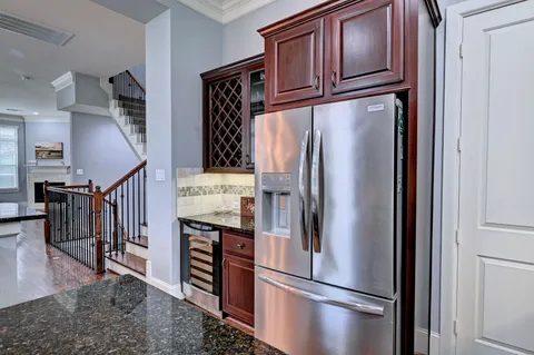 $635,000 | 1621 West 23rd Street, Unit B, Houston, TX 77008