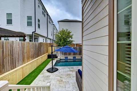 $635,000 | 1621 West 23rd Street, Unit B, Houston, TX 77008
