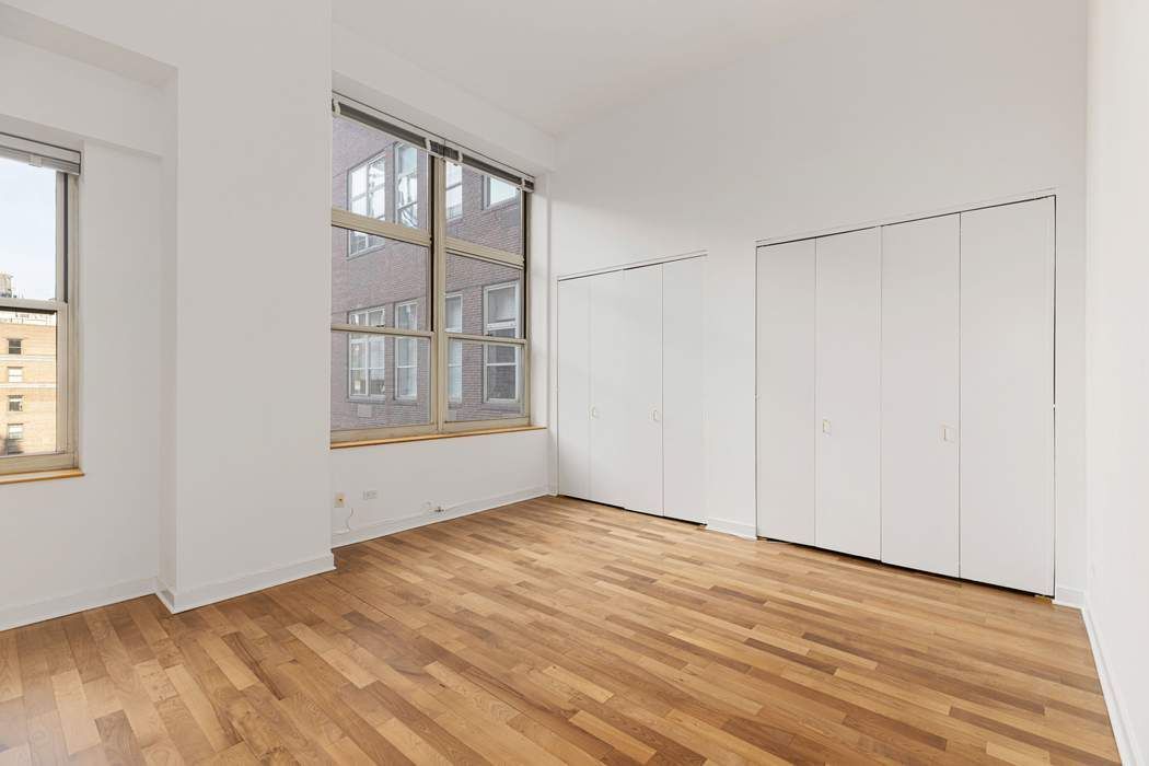120 East 87th Street, Unit R14J Manhattan, NY 10128 - Photo 1 of 6