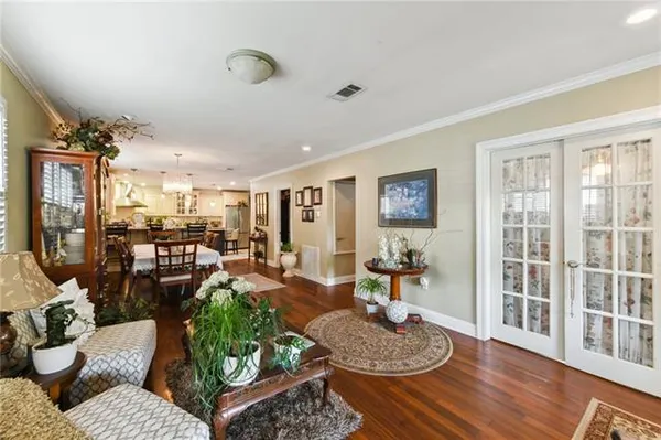 $699,000 | 510 Nursery Avenue, Metairie, LA 70005