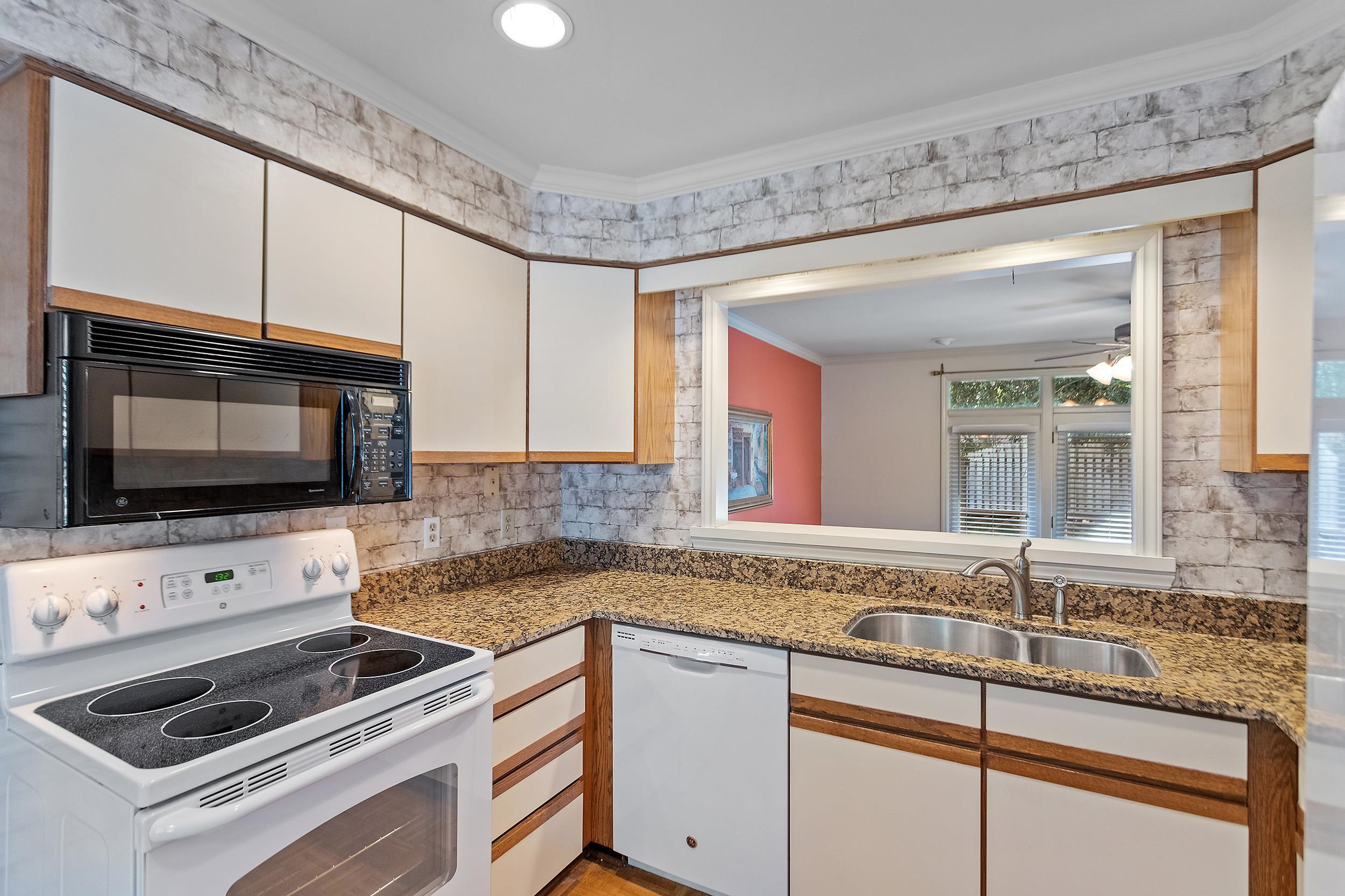 3607 Plumbridge Court Raleigh, NC 27613 - Photo 8 of 29 Photo 8