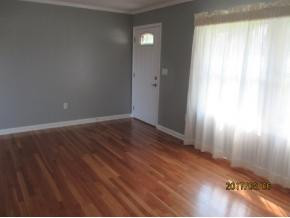 4553 Old Stage Road Kingsport, TN 37664 - Photo 14 of 29 Living Room to Front Door