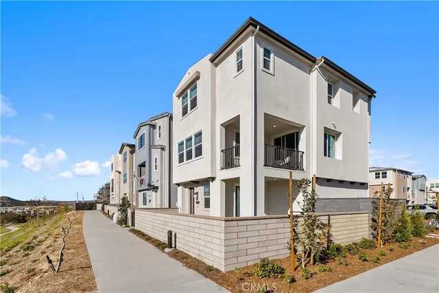 $7,250 | 262 Heartland Way, Rancho Mission Viejo, CA 92694