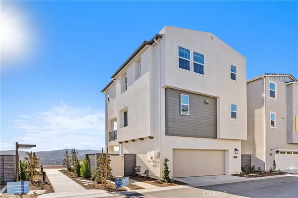 $7,250 | 262 Heartland Way, Rancho Mission Viejo, CA 92694