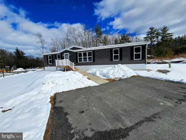 $142,500 | 99 Angel Drive, New Ringgold, PA 17960