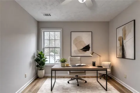 $284,999 | 5072 Leeshire Trace, Tucker, GA 30084