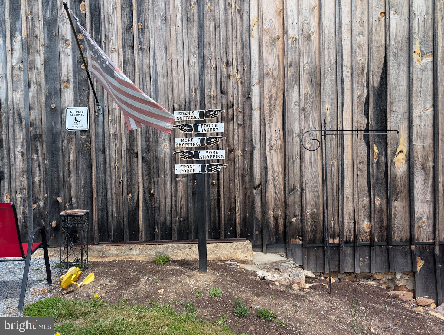 1568 Cumberland Road Bedford, PA 15522 - Photo 23 of 37 a view of a backyard with iron fence