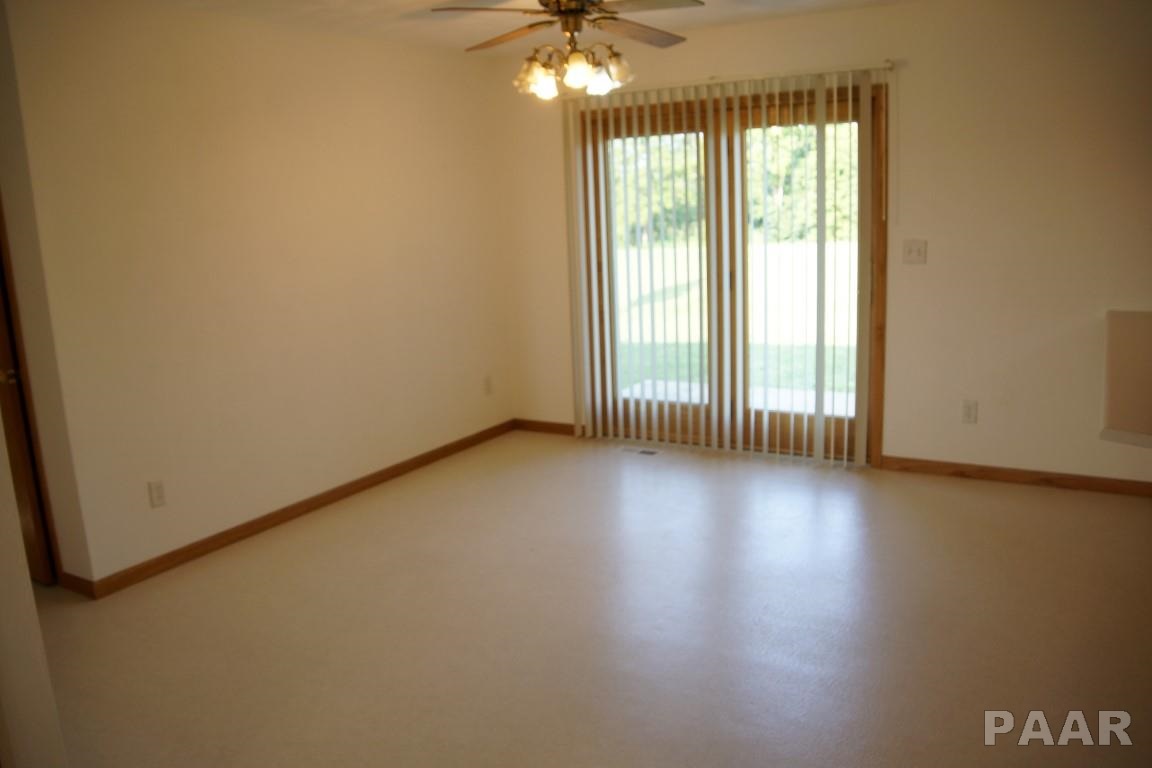 13215 North Bland Road Dunlap, IL 61525 - Photo 7 of 19 Gallery Image 7