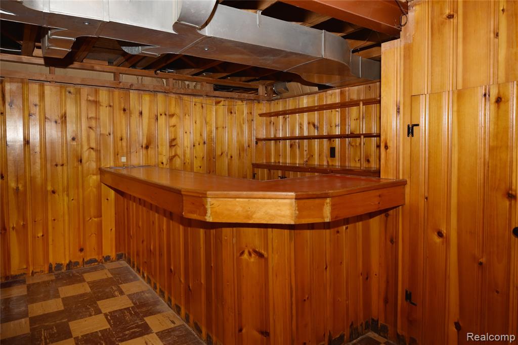 1978 Earlmont Road Berkley, MI 48072 - Photo 25 of 34 Gallery Image 25