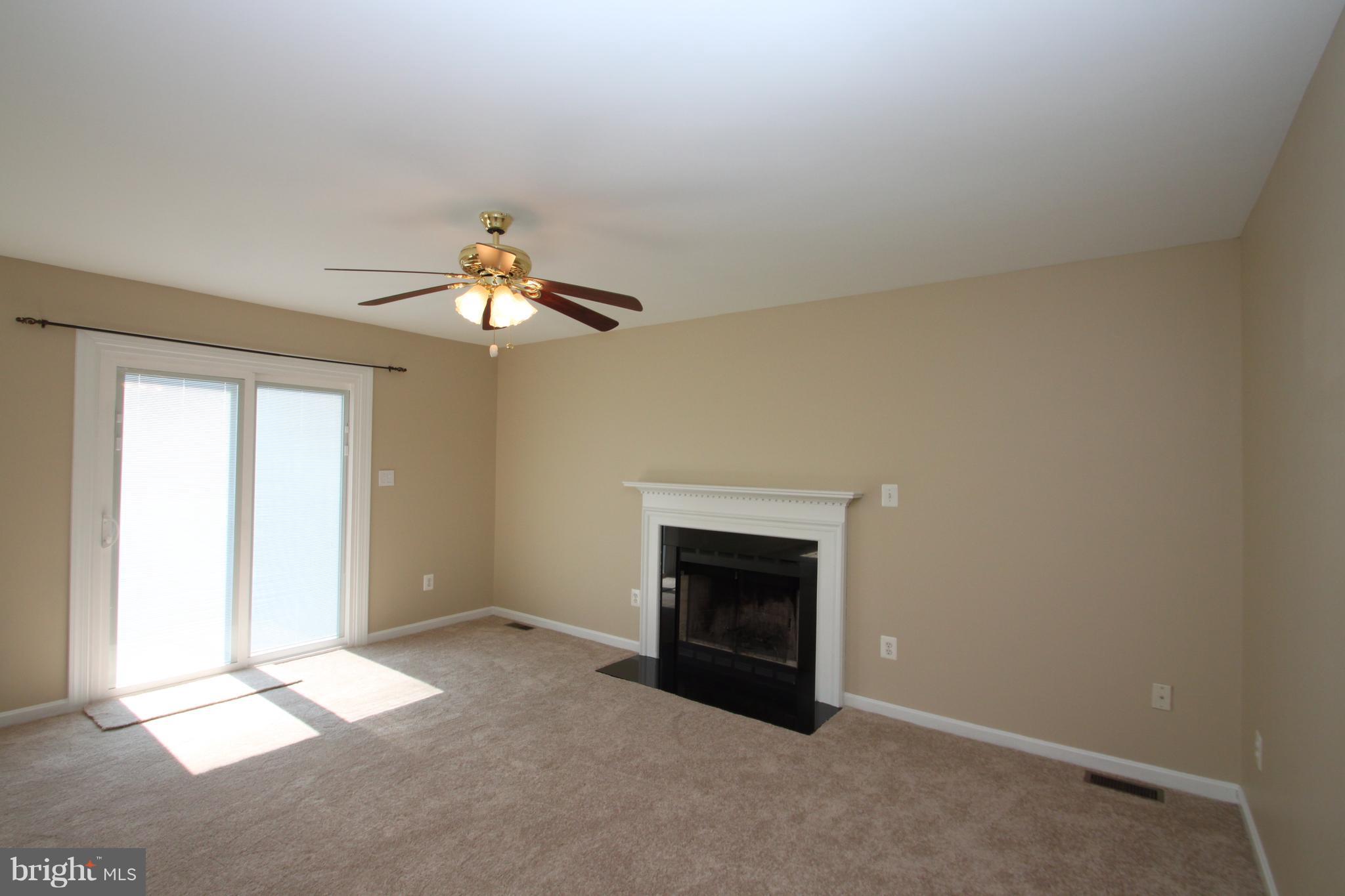 12266 Robin Road Culpeper, VA 22701 - Photo 9 of 29 Family Room