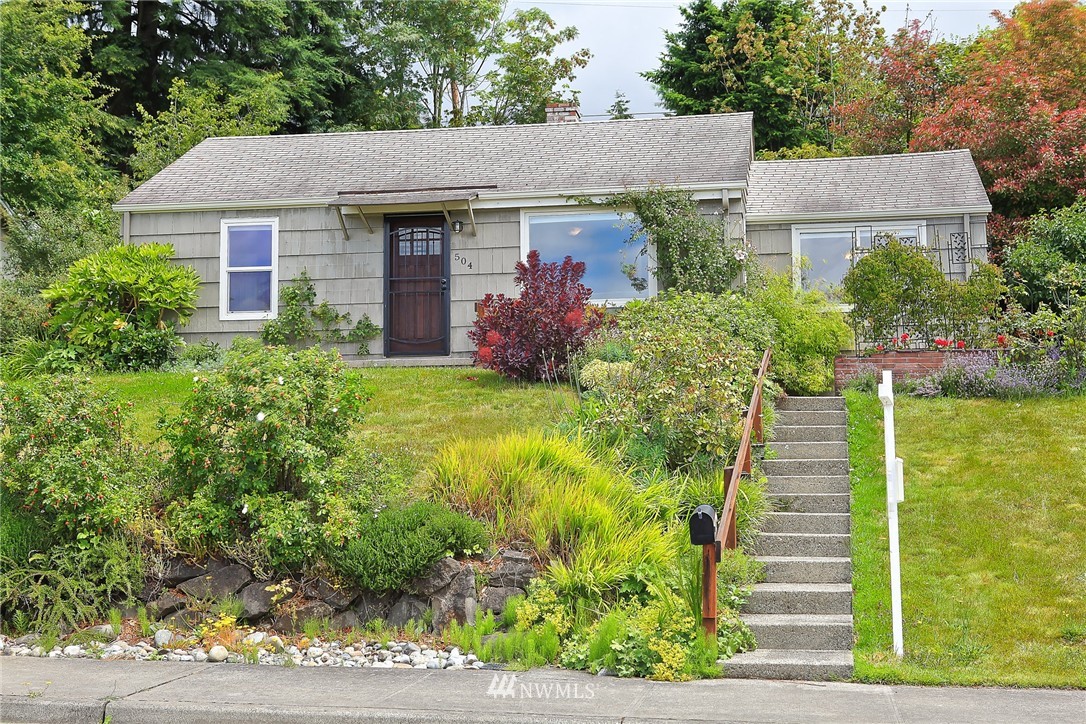 504 Windsor Place Northeast Renton, WA 98056 - Photo 1 of 24