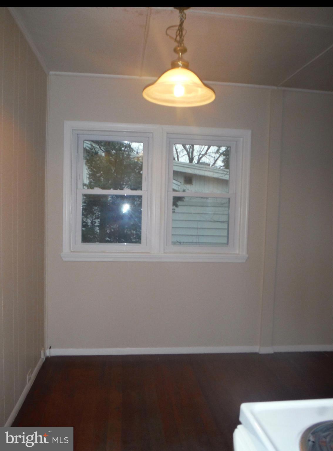 1208 2nd Road Baltimore, MD 21220 - Photo 5 of 18 Dining Room