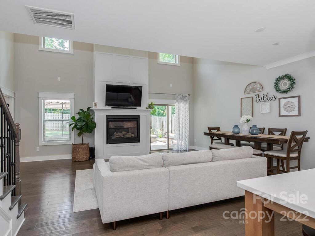 4349 Spring Street Charlotte, NC 28270 - Photo 10 of 33 Gallery Image 10