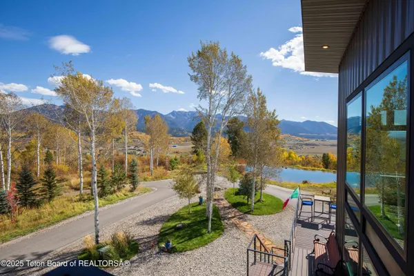 $3,950,000 | 399 Granite Rdg Drive, Alpine, WY 83128