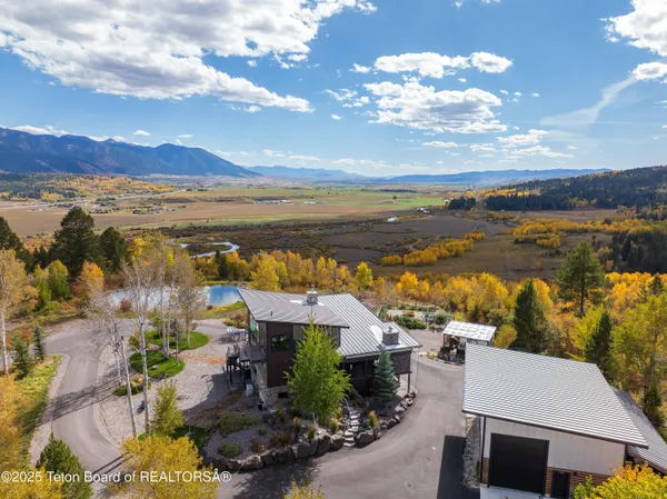 $3,950,000 | 399 Granite Rdg Drive, Alpine, WY 83128