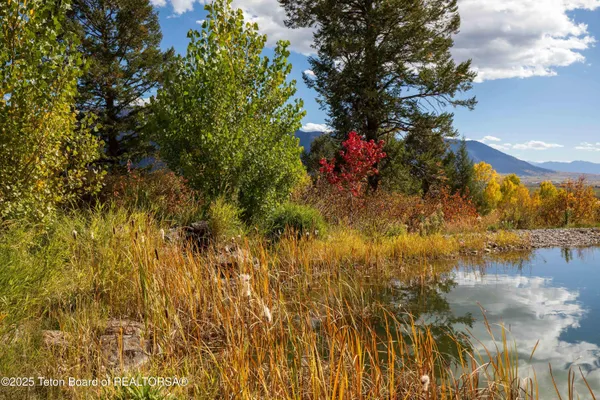 $3,950,000 | 399 Granite Rdg Drive, Alpine, WY 83128