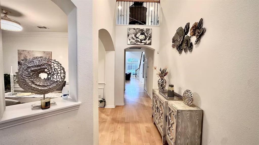 1237 Tioga Drive Irving, TX 75063 - Photo 4 of 15 a view of a entryway door of the house