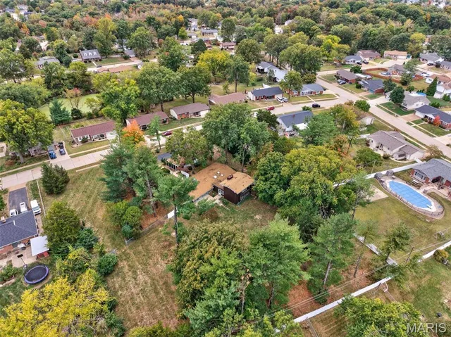 $549,000 | 2649 Nahn Drive, Oakville, MO 63129