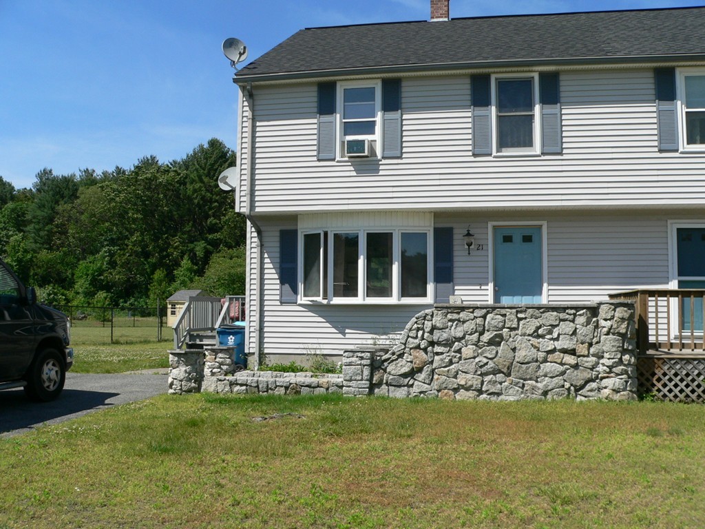 21 Harvest Road, Unit A Uxbridge, MA 01569 - Photo 1 of 22 Gallery Image 1