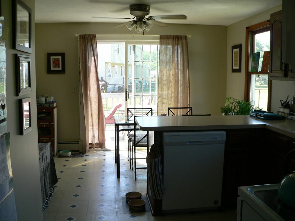 21 Harvest Road, Unit A Uxbridge, MA 01569 - Photo 5 of 22 Gallery Image 5