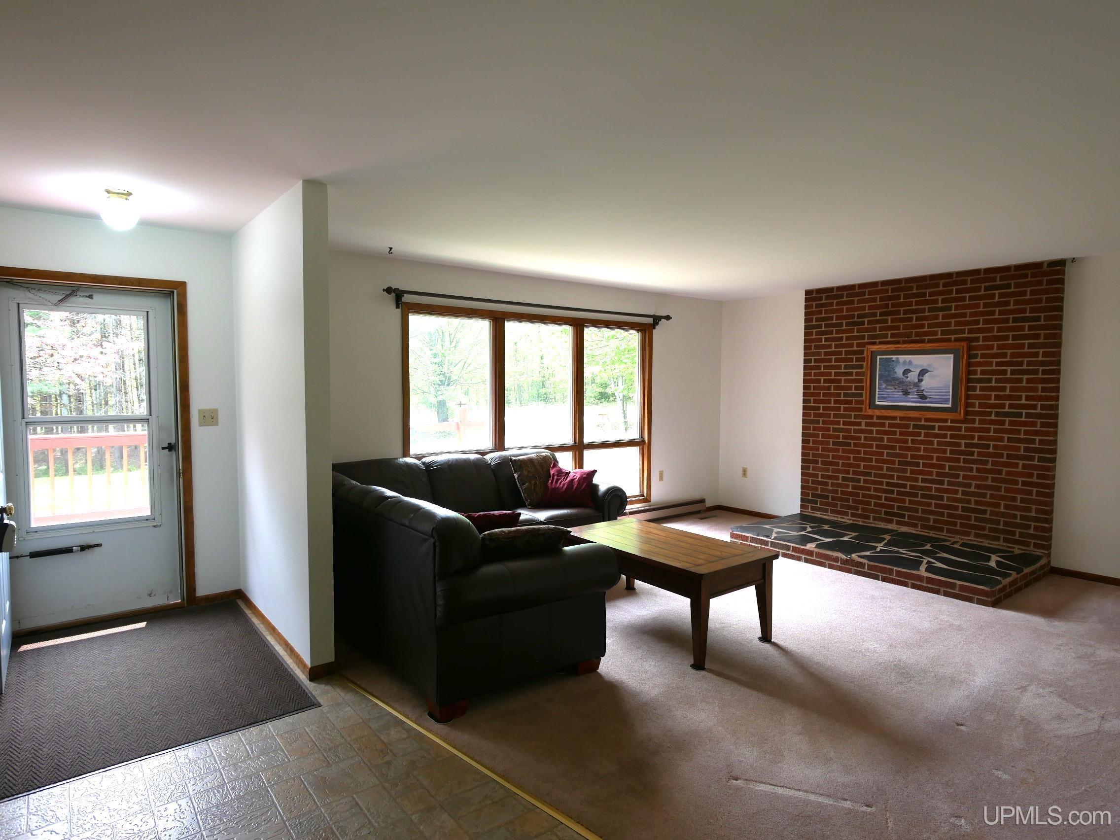 26514 Hendrickson Road Calumet, MI 49913 - Photo 5 of 69 Gallery Image 5