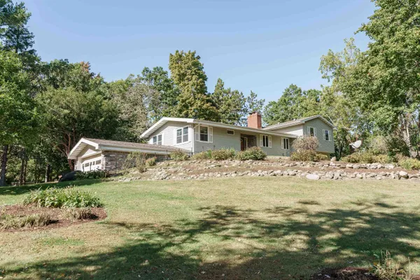 $550,000 | 5205 North Newville Road, Milton, WI 53563