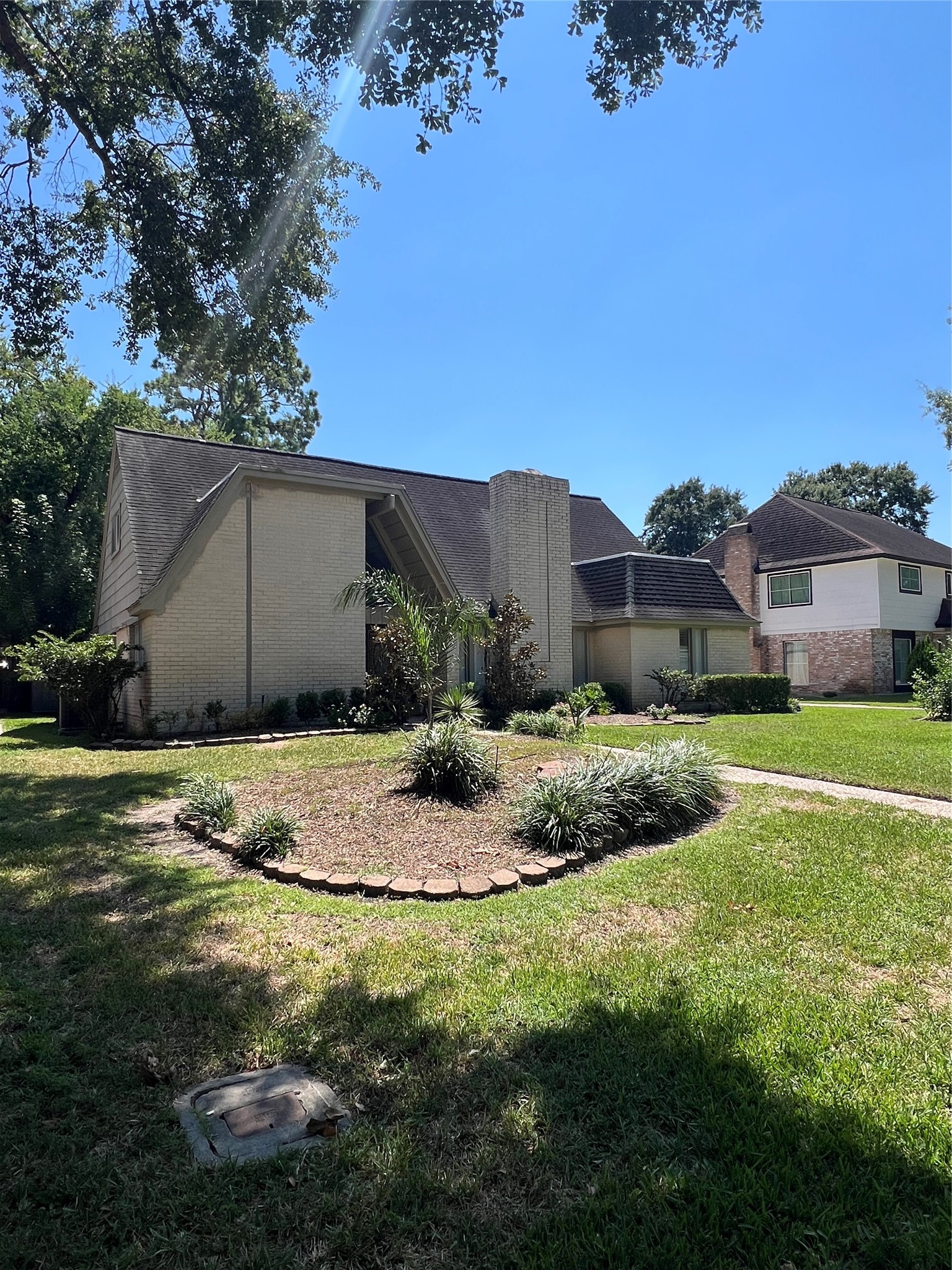 2015 Hamlin Valley Drive Houston, TX 77090 - Photo 3 of 31 a view of a backyard