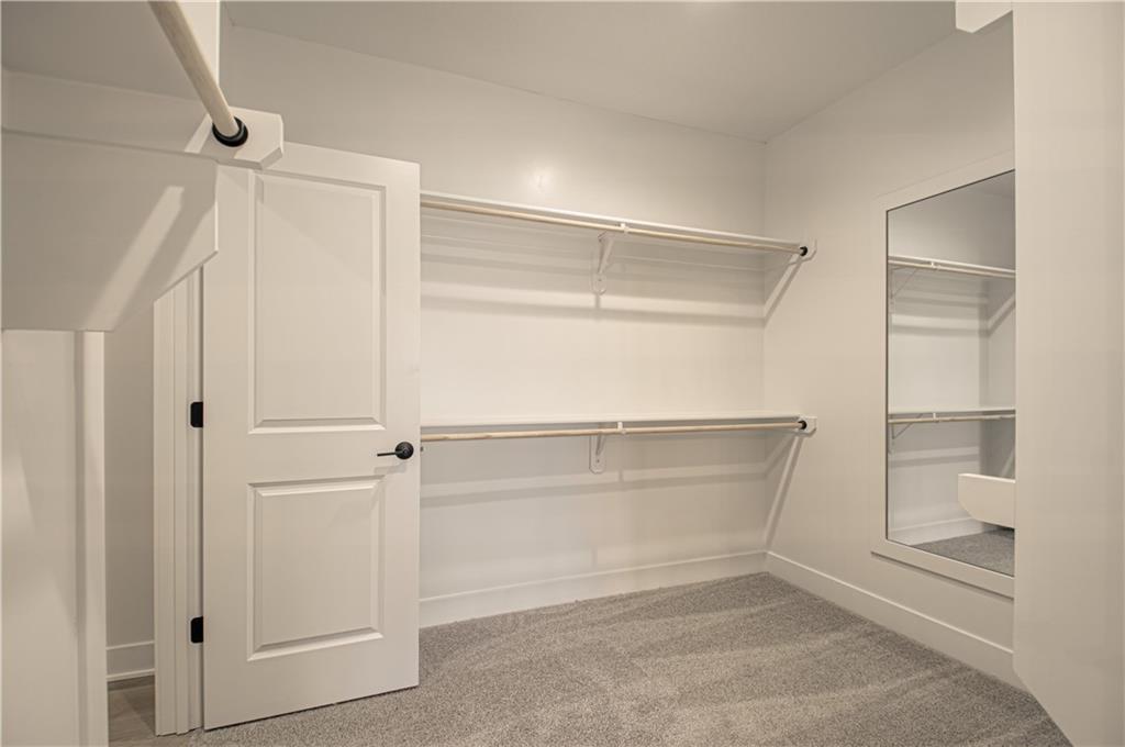 11544 North Olathe View Road Olathe, KS 66061 - Photo 22 of 49