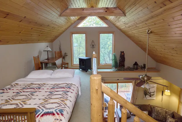 a view of a tennis court