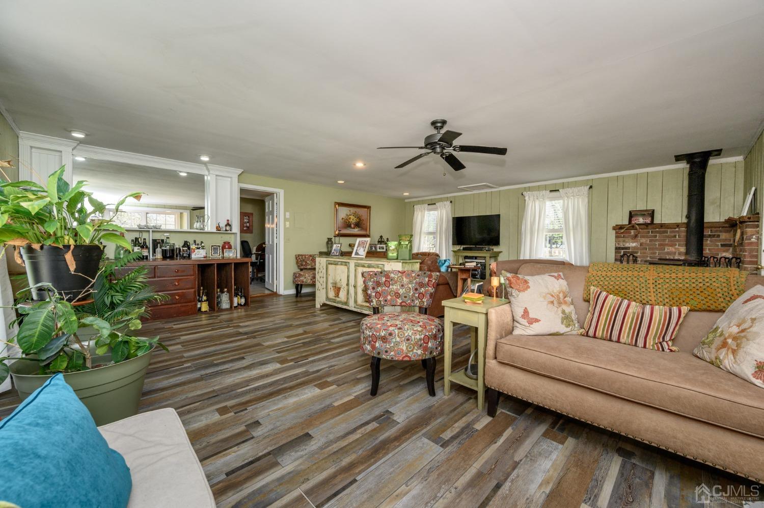 164 Old Clinton Road Flemington, NJ 08822 - Photo 22 of 52 Gallery Image 22
