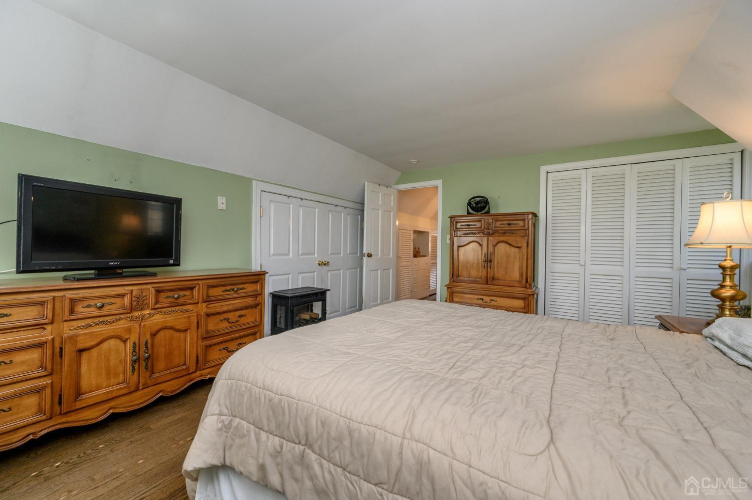 164 Old Clinton Road Flemington, NJ 08822 - Photo 32 of 52 Gallery Image 32