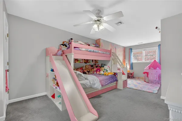 $775,000 | 24 Coachlight Drive, Poughkeepsie, NY 12603