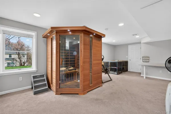$775,000 | 24 Coachlight Drive, Poughkeepsie, NY 12603