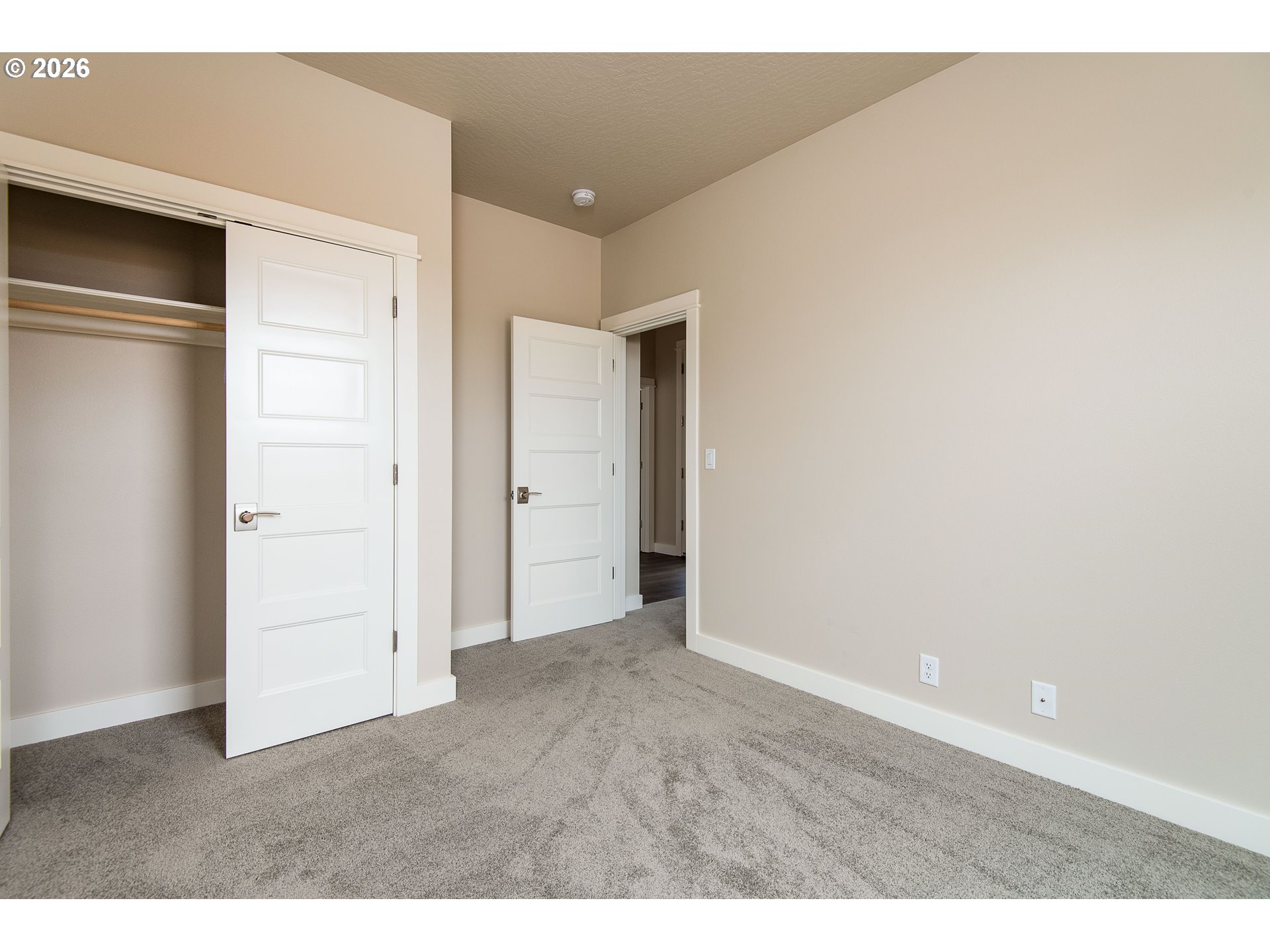 4277 Horace Street Springfield, OR 97478 - Photo 10 of 47