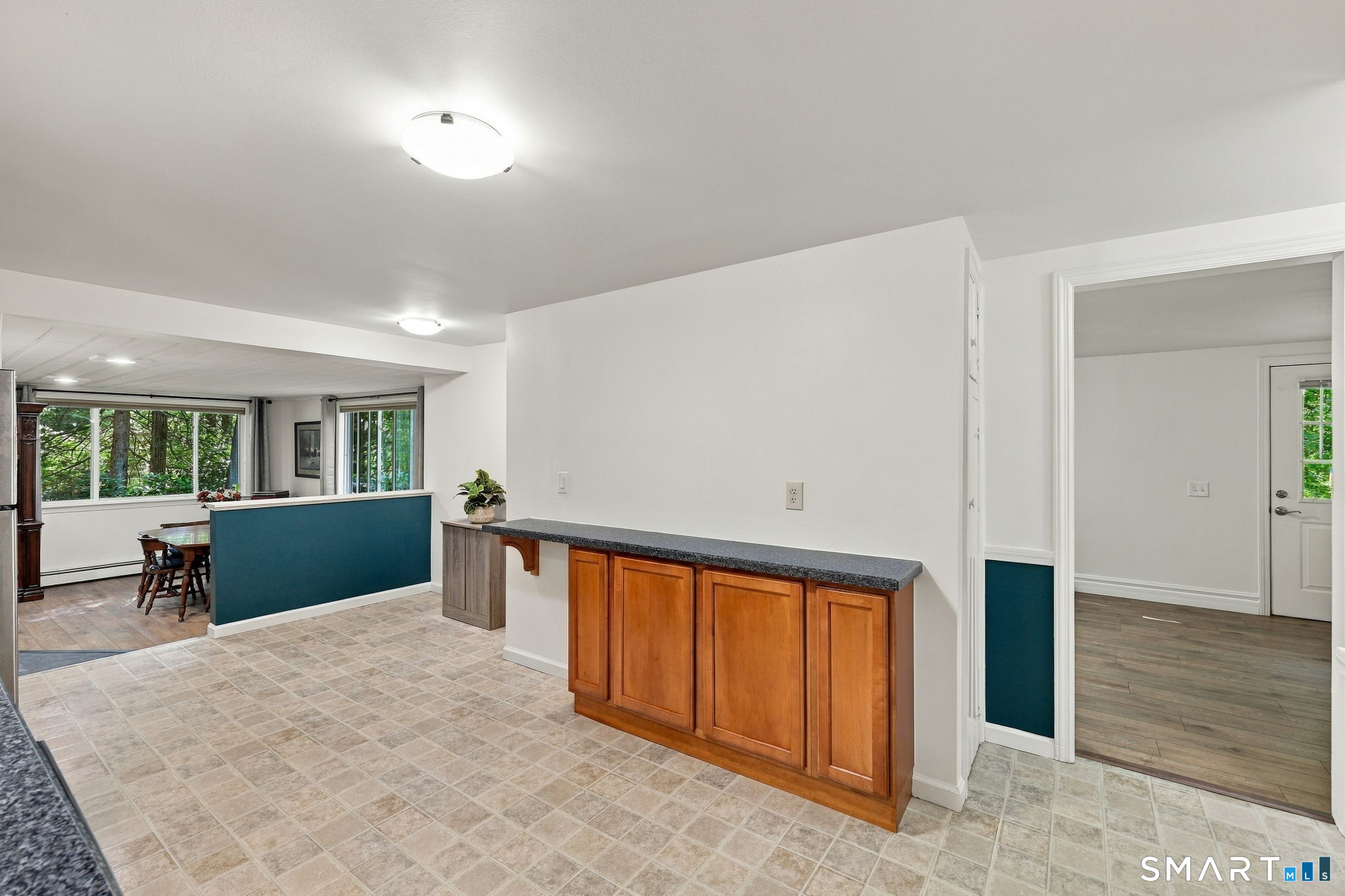 170 West Mountain Road Simsbury, CT 06092 - Photo 13 of 28 Gallery Image 13