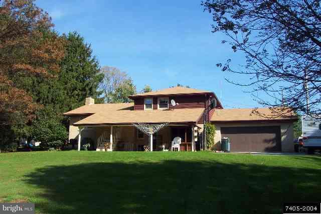 1661 Northview Road York, PA 17406 - Photo 2 of 5 Gallery Image 2