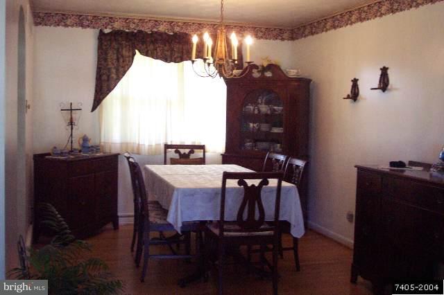 1661 Northview Road York, PA 17406 - Photo 4 of 5 Gallery Image 4