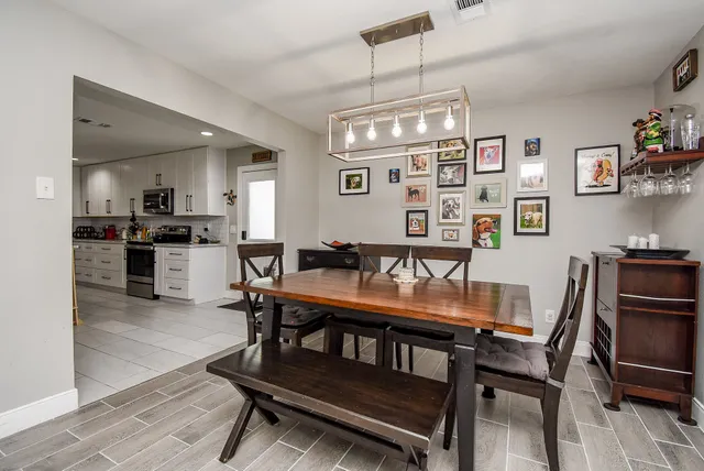 $3,000 | 9235 Pecos Street, Houston, TX 77055