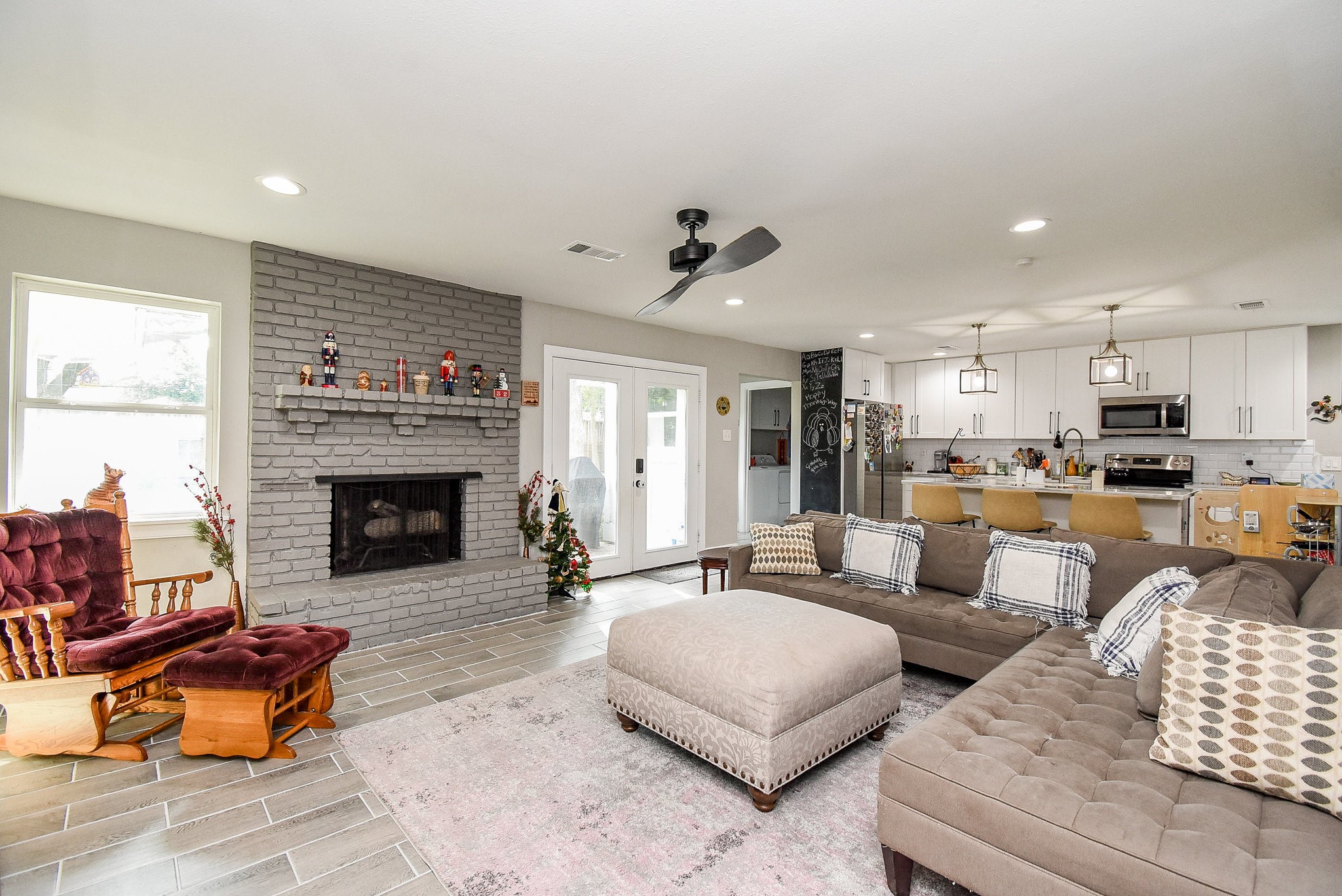 9235 Pecos Street Houston, TX 77055 - Photo 16 of 49