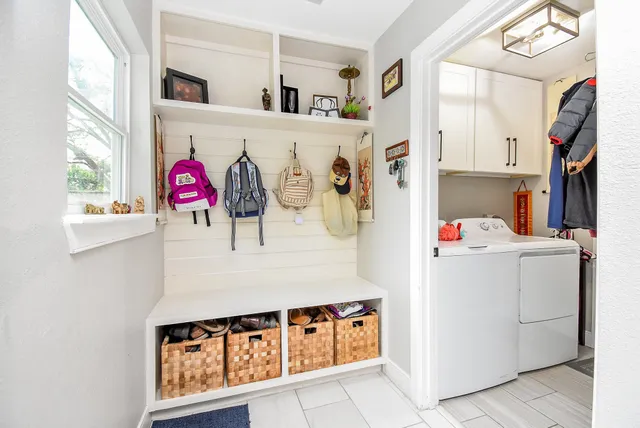 $3,000 | 9235 Pecos Street, Houston, TX 77055