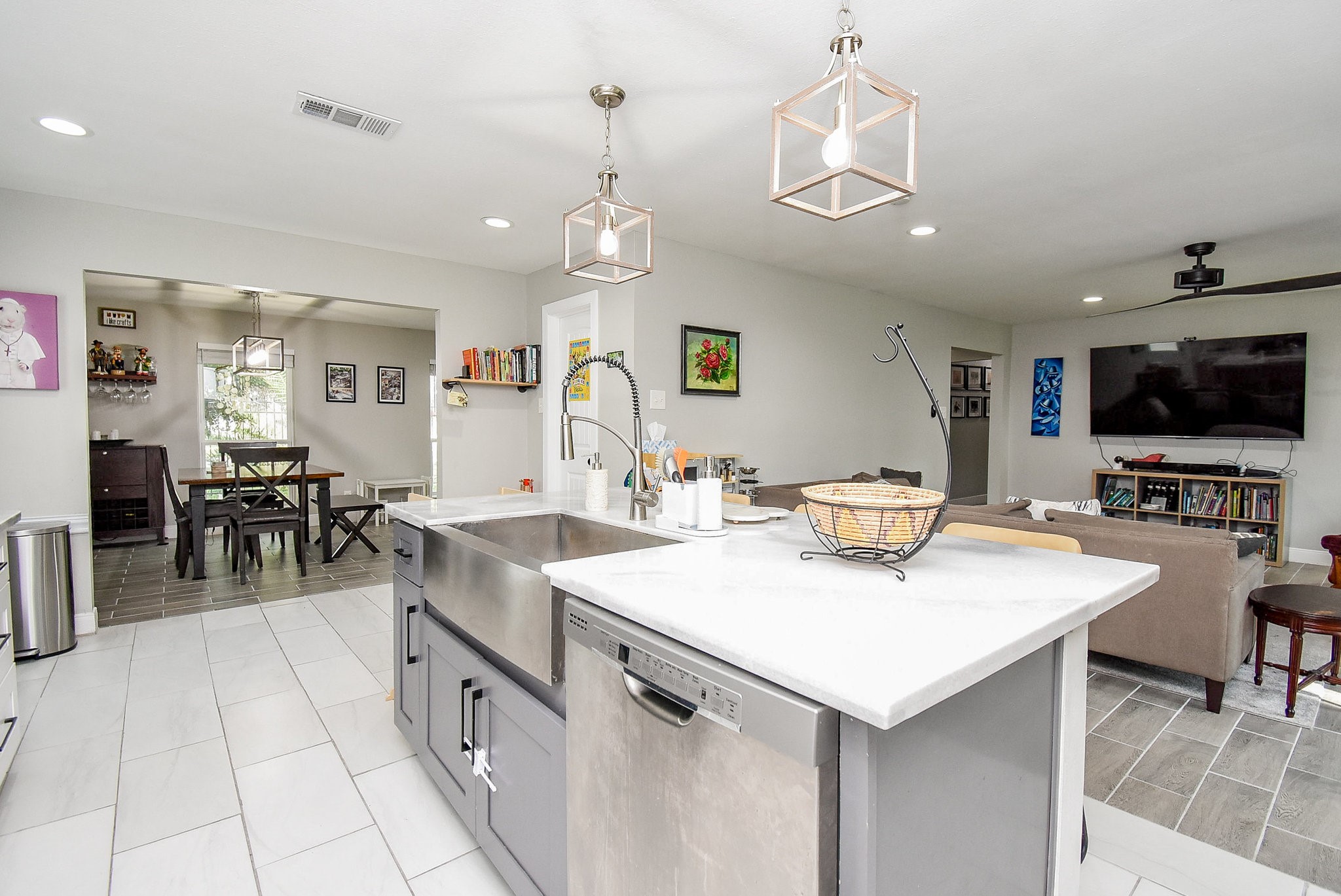 9235 Pecos Street Houston, TX 77055 - Photo 23 of 49