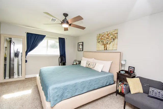 $3,000 | 9235 Pecos Street, Houston, TX 77055