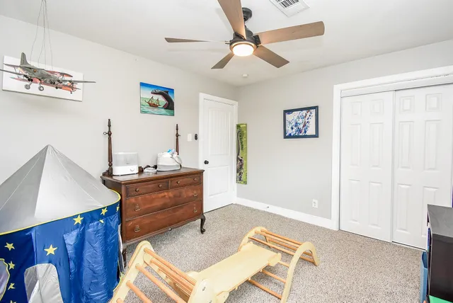 $3,000 | 9235 Pecos Street, Houston, TX 77055